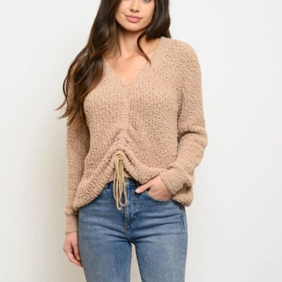 WOMEN'S LONG SLEEVE FRONT RUCHED TOP OATMEAL - Picture 3 of 5